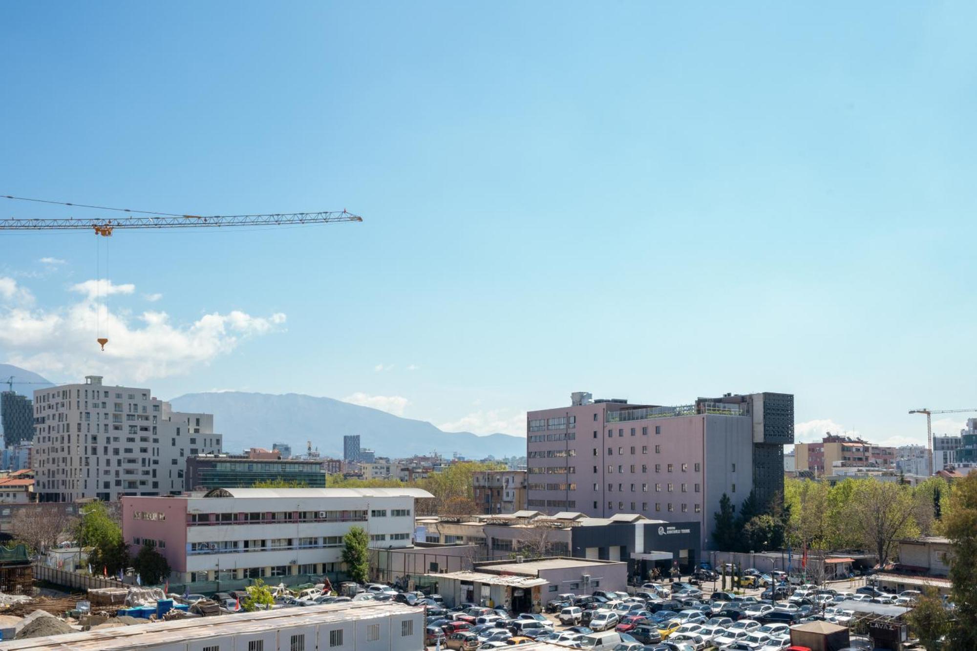Unique Tirana